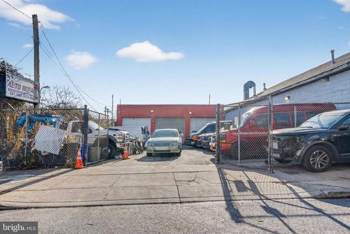 6125 Tulip St, PHILADELPHIA, PA, 19135-4223 | Card Image