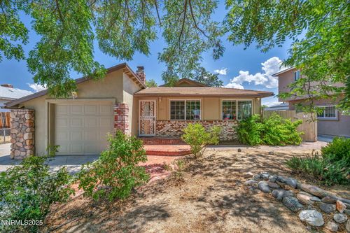 1320 Yori Ave, Reno, NV, 89502-2727 | Card Image