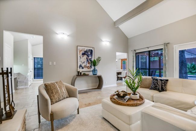 7306 Fireoak Dr, House other with 3 bedrooms, 2 bathrooms and 4 parking in Austin TX | Image 8
