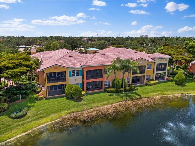 UNIT-205 - 8508 Via Lungomare Cir, Condo with 2 bedrooms, 2 bathrooms and 1 parking in ESTERO FL | Image 4