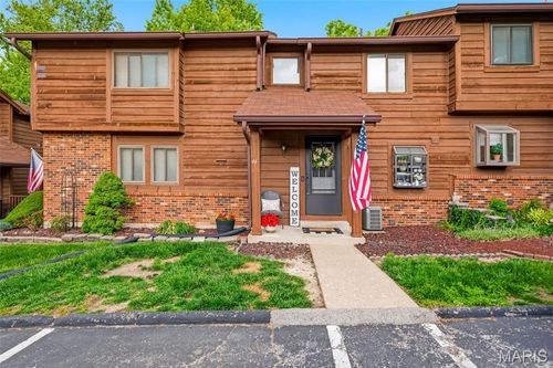 b-44 Cedar Grove Ct, Saint Charles, MO, 63304-7315 | Card Image