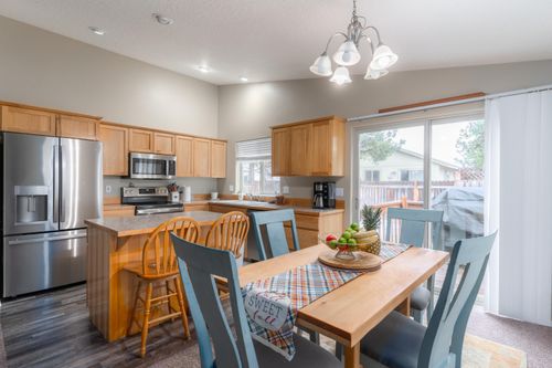 16485 Cassidy Dr, La Pine, OR, 97739-7511 | Card Image