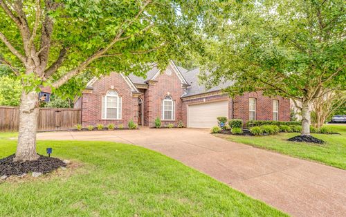 6132 Aubrey Ranch Dr, Arlington, TN, 38002-8748 | Card Image