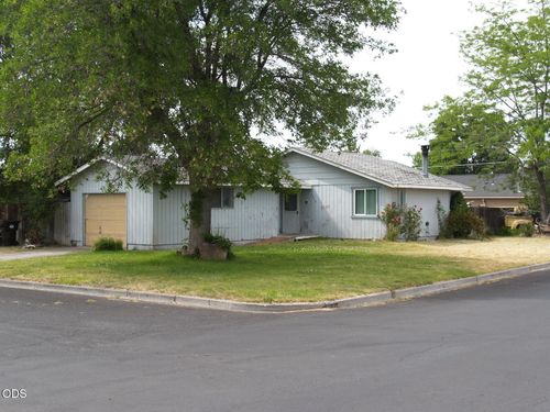 1713 Sw Lava Avenue, Redmond, OR, 97756 | Card Image
