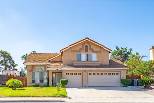 22677 Westlake Dr, Moreno Valley, CA, 92553 | Card Image