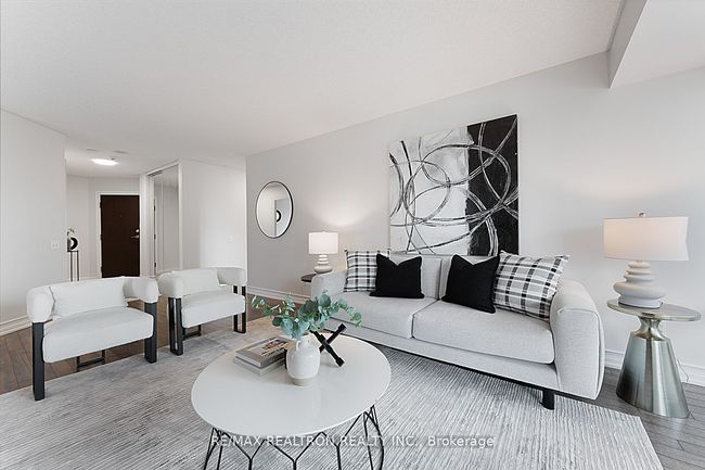 307 - 110 Promenade Cir, Condo with 2 bedrooms, 2 bathrooms and null parking in Vaughan ON | Image 17
