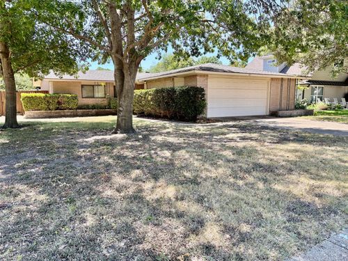 801 Kingswood Ave, Richardson, TX, 75080-3044 | Card Image