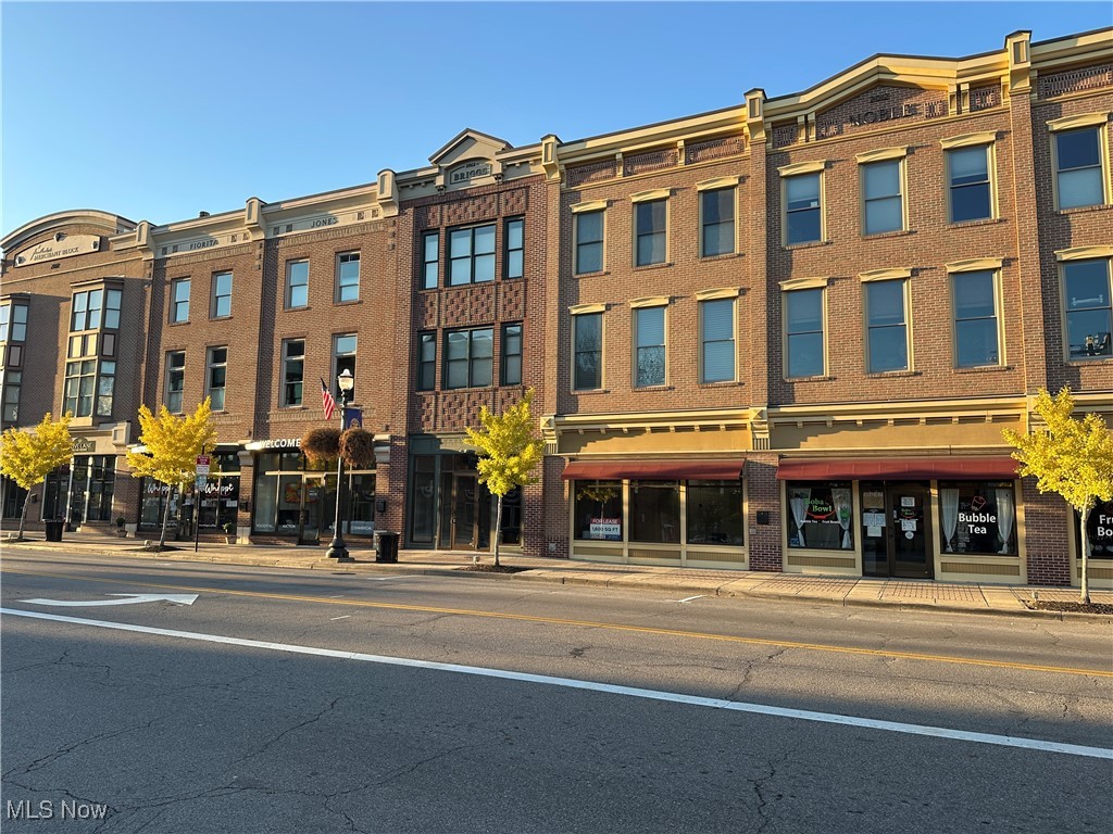 137 W Liberty St, Wooster, OH 44691