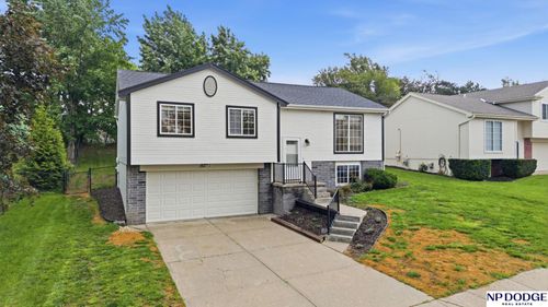 15302 Spencer St, Omaha, NE, 68116-8110 | Card Image
