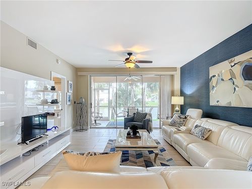 apt-102-437 Wiggins Lake Ct, NAPLES, FL, 34110-6054 | Card Image