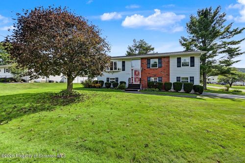 900 Oakwood Drive, South Abington Twp, PA, 18411 | Card Image