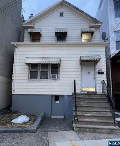 1702 Kennedy Boulevard, Jersey City, NJ, 07305 | Card Image