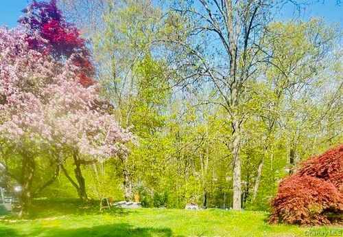 4 Waldron Ter, Sloatsburg, NY, 10974-2006 | Card Image