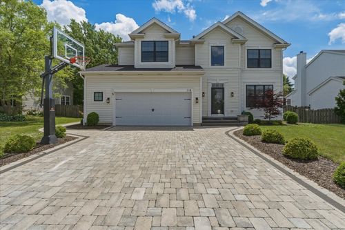 58 W Old Mill Trl, Antioch, IL, 60002-2618 | Card Image