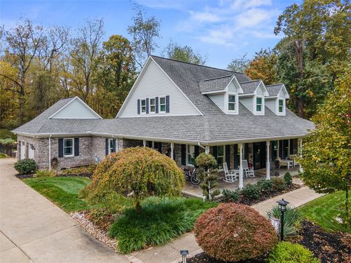 750 Adele Dr, North Huntingdon, PA, 15642-5600 | Card Image