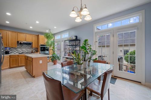 12885 Murphy Grove Ter, CLARKSBURG, MD, 20871-4318 | Card Image