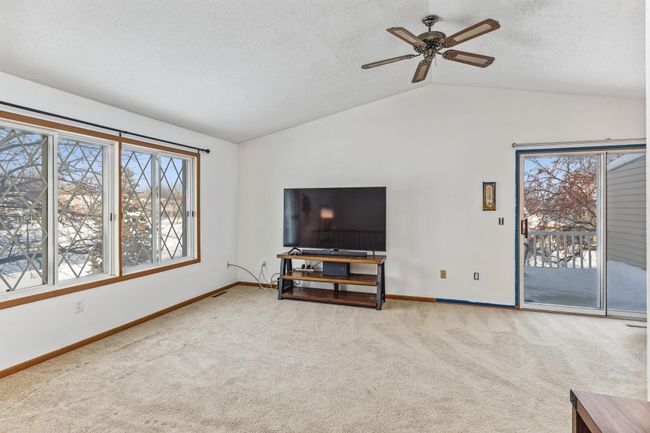 Light and bright upper level living area | Image 7