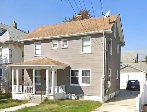 25 Webb Ave, Hempstead, NY, 11550-2526 | Card Image