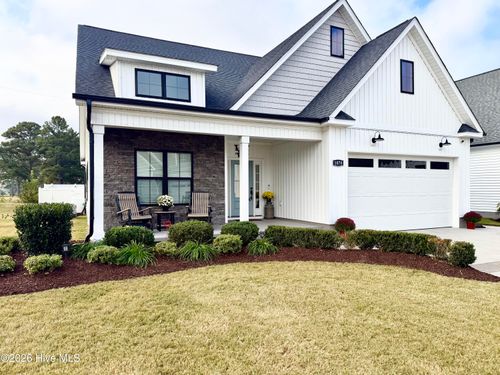 1070 Montevallo Ln, Ayden, NC, 28513-7618 | Card Image