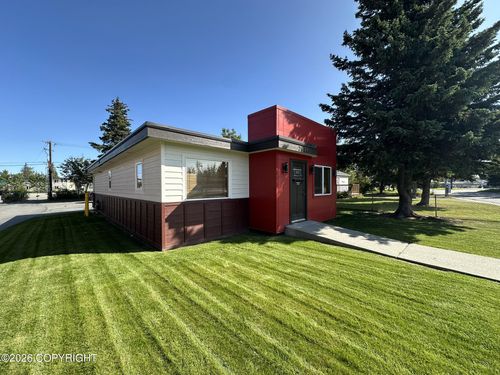 2601 Blueberry Rd, Anchorage, AK, 99503-2623 | Card Image