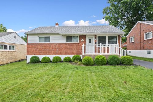 8454 Donna Lane, Sycamore Twp, OH, 45236 | Card Image