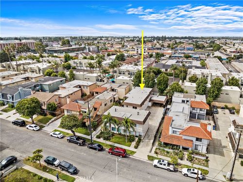 apt-d-17661 Van Buren Ln, Huntington Beach, CA, 92647-6956 | Card Image