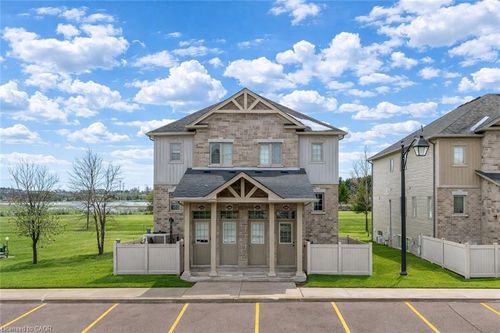 24d-388 Old Huron Rd, Kitchener, ON, N2R0J5 | Card Image