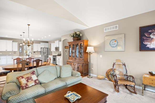 49969 Walter, Condo with 2 bedrooms, 4 bathrooms and null parking in Shelby Township MI | Image 9