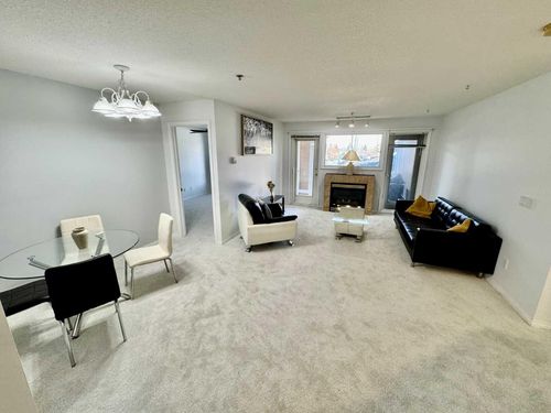 210-4507 45 Street Sw, Calgary, AB, T3E6K7 | Card Image