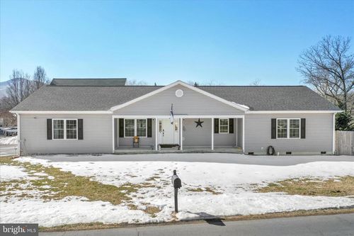 300 Park Rd, STANLEY, VA, 22851-3849 | Card Image