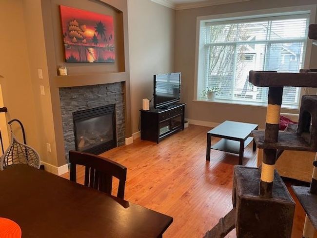 11 - 11252 Cottonwood Drive, Townhouse with 3 bedrooms, 2 bathrooms and 1 parking in Maple Ridge BC | Image 4