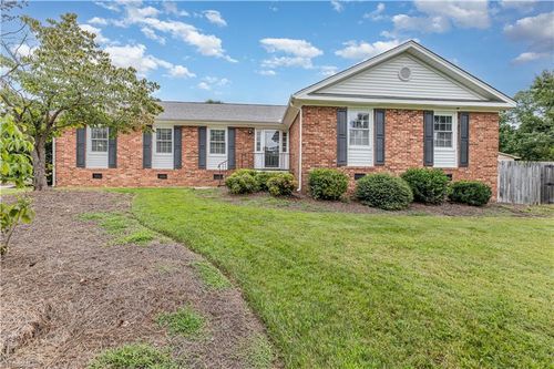 1232 Dovershire Pl, High Point, NC, 27262-7309 | Card Image