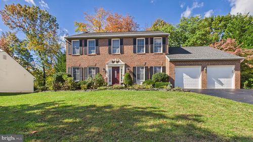 15277 Surrey House Way, CENTREVILLE, VA, 20120-1179 | Card Image