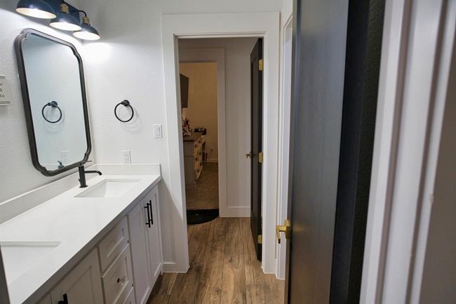 455 Green Meadows Dr, House other with 4 bedrooms, 3 bathrooms and 3 parking in West Columbia TX | Image 14