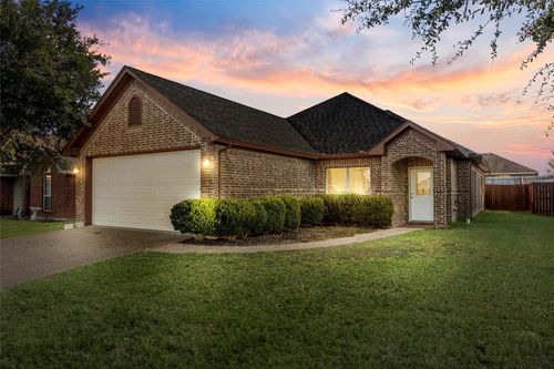 3016 Andalusian Ln, Robinson, TX, 76706-6286 | Card Image