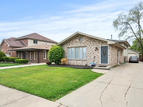 5809 W 90th Pl, Oak Lawn, IL, 60453-1509 | Card Image