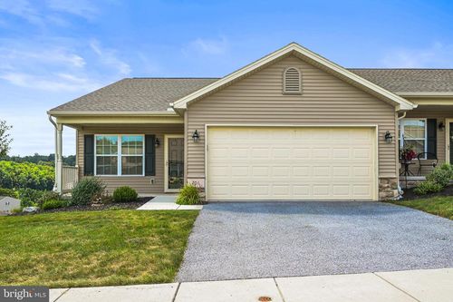 247-201 Jutland Way, RED LION, PA, 17356-7913 | Card Image