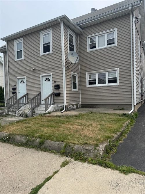70-68-70 Russell St, Malden, MA, 02148-5436 | Card Image