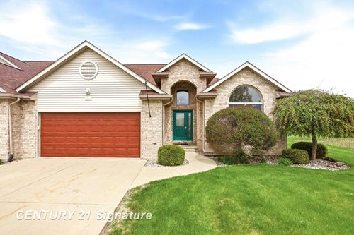11 Willow Pointe Drive, Tittabawassee Township, MI, 48623 | Card Image