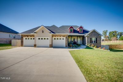 829 Brady Way, House other with 3 bedrooms, 2 bathrooms and null parking in Jonesborough TN | Image 1