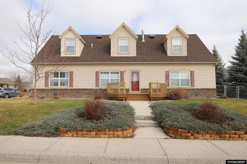 1701 Sagebrush Dr, Sheridan, WY, 82801-6711 | Card Image