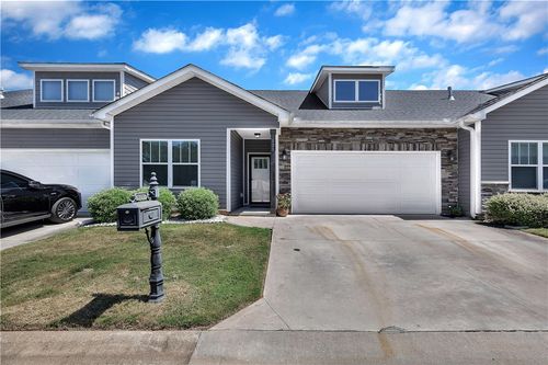 121 Ventura St, Anderson, SC, 29621-2087 | Card Image