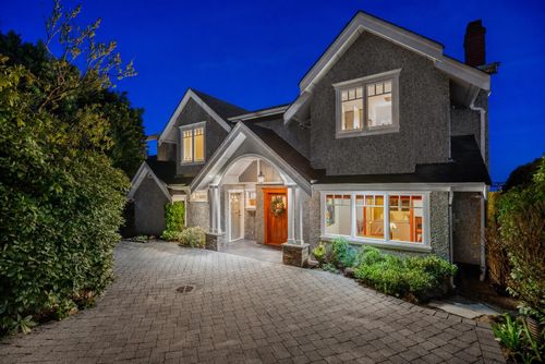 2374 Nelson Ave, West Vancouver, BC, V7V2R2 | Card Image