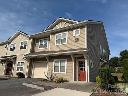 204-93 Foxden Dr, Fletcher, NC, 28732-5653 | Card Image