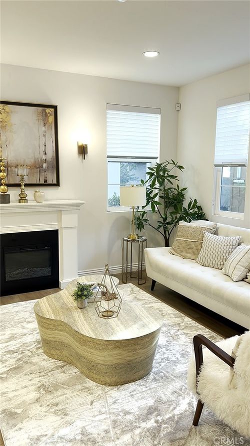 254 Tank, Irvine, CA, 92618-1460 | Card Image
