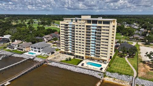 apt-407-825 Bayshore Dr, Pensacola, FL, 32507-3462 | Card Image