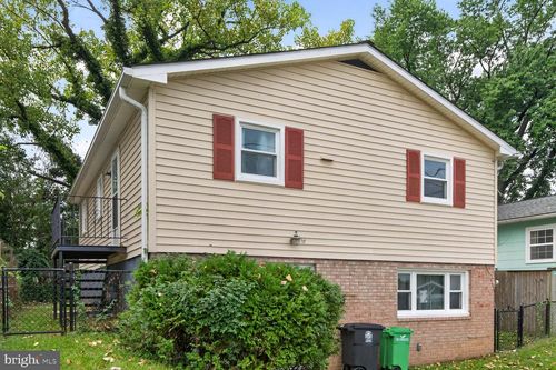 6117 Osborn Rd, Landover, MD, 20785-1031 | Card Image