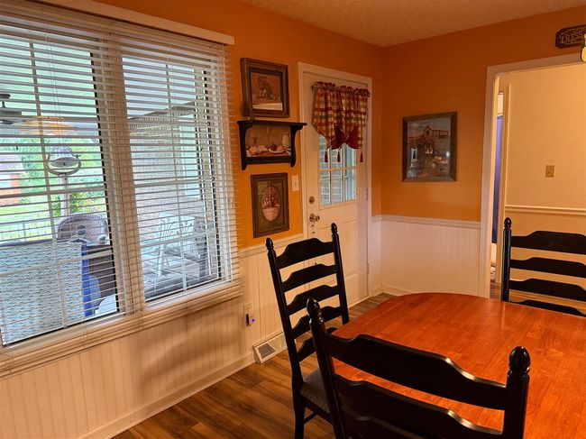 363 W G Talley Rd, House other with 3 bedrooms, 2 bathrooms and null parking in Alvaton KY | Image 13