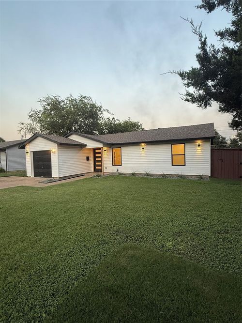 12210 Oberlin Dr, Dallas, TX, 75243-3616 | Card Image