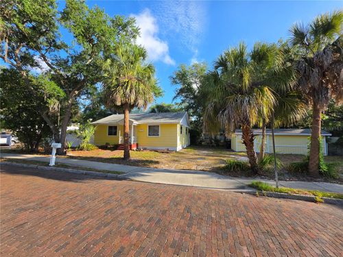 427 5th St N, SAFETY HARBOR, FL, 34695-3020 | Card Image